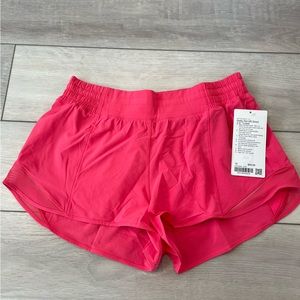 Lululemon Hotty Hot HR Short 2.5” Size 10